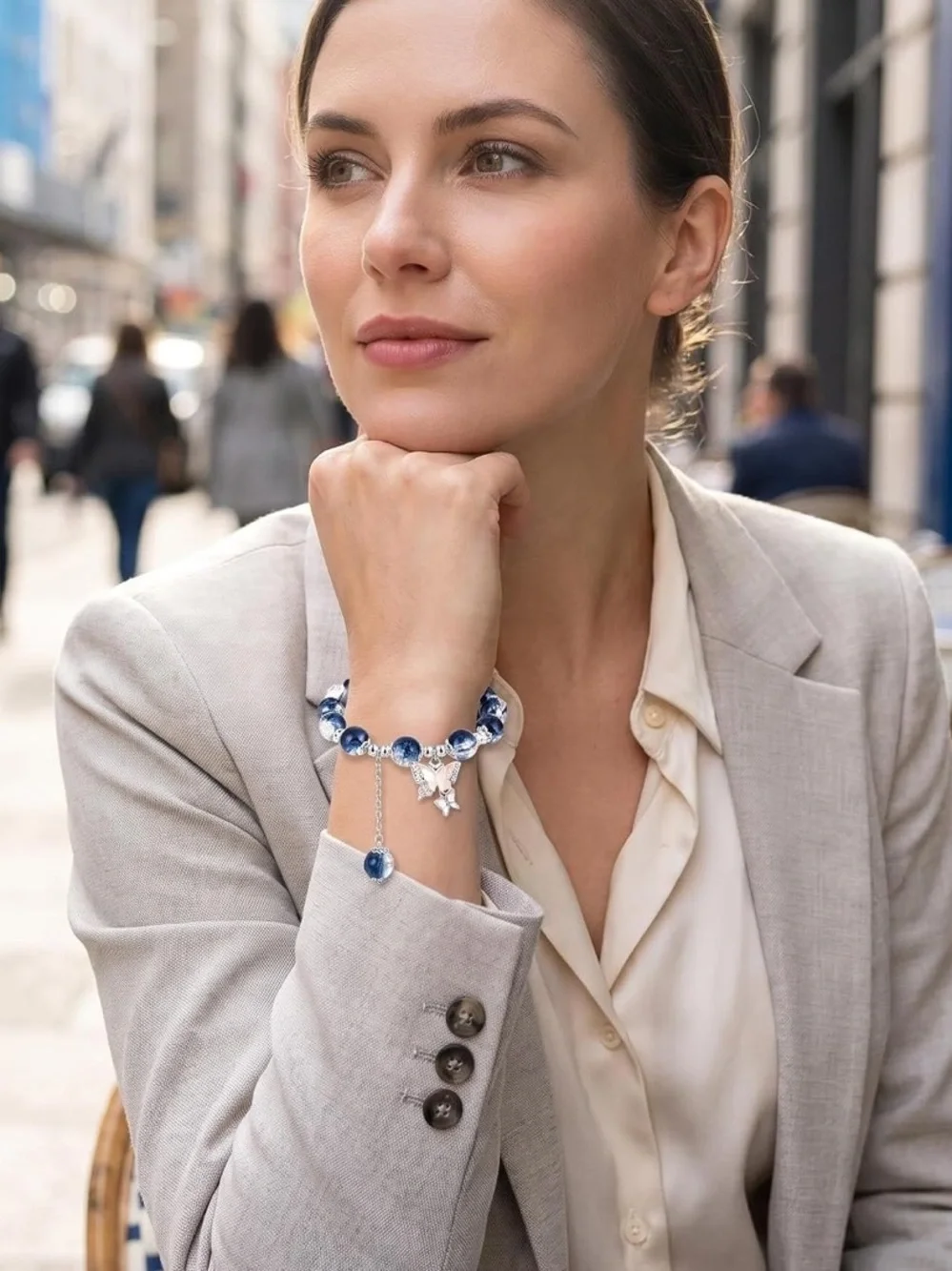 🆕New Blue Sparkle Beaded Bracelet with Butterfly Charm